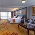维也纳国际酒店(惠州惠东红海湾店)豪华双床房照片_图片