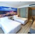 延安双拥大道亚朵酒店高级双床房照片_图片