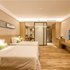 长乐东湖vr亚朵酒店高级双床房照片_图片