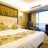 维也纳智好酒店(襄阳人民广场店)浪漫大床房照片_图片