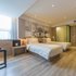 南京上元大街亚朵酒店几木双床房照片_图片