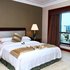 深圳中洲圣廷苑酒店高级大床房照片_图片
