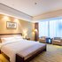 成都三峡公寓酒店高级大床单间照片_图片