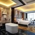 维纳斯皇家酒店(柳州乐和城店)行政大床房（一体空间+超大浴缸）照片_图片