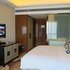 柳州东城华美达广场酒店高级大床房照片_图片