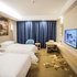维也纳酒店(邓州广亿万商城店)标准双床房照片_图片