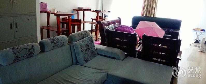 【武汉2046国际青年旅社】地址:江汉区 友谊路