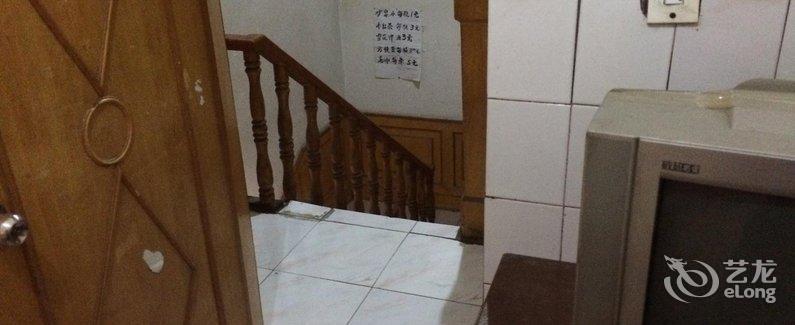 【天津华姐快捷住宿】地址:天津市南开区凤园