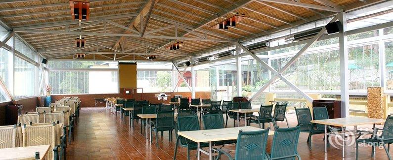 【太原龙泉山庄大酒店】地址:万柏林区神堂沟3栋 –