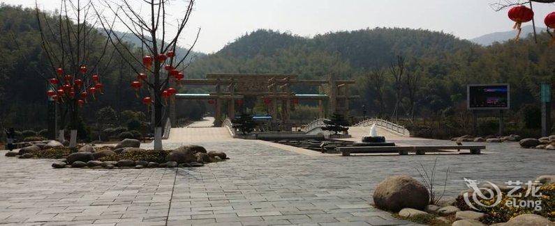 【宜兴荣华农家乐】地址:无锡宜兴市湖父镇竹海新村B区2号 – 艺龙旅行网