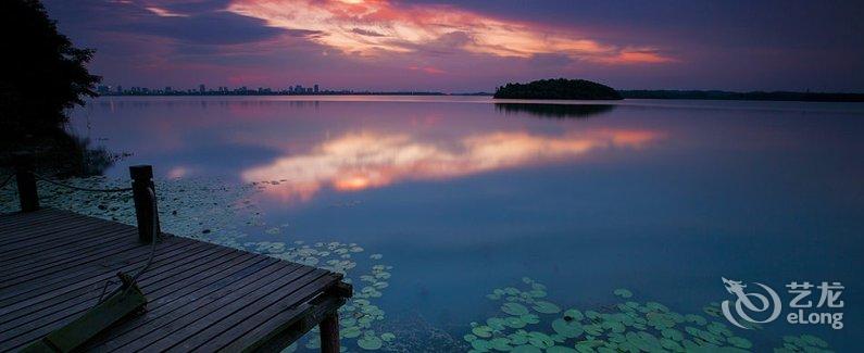 【池州平天山庄】地址:贵池区平天湖风景区环