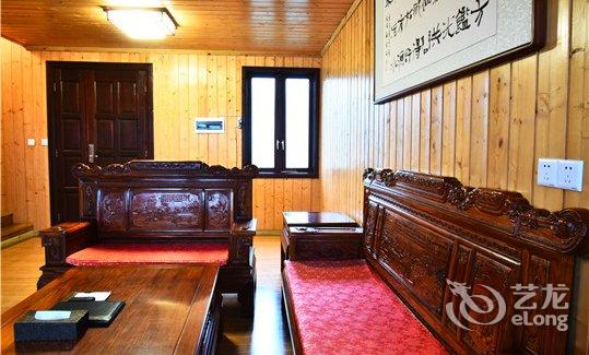 【海口誉城9号休闲农庄】地址:海口市秀英区火