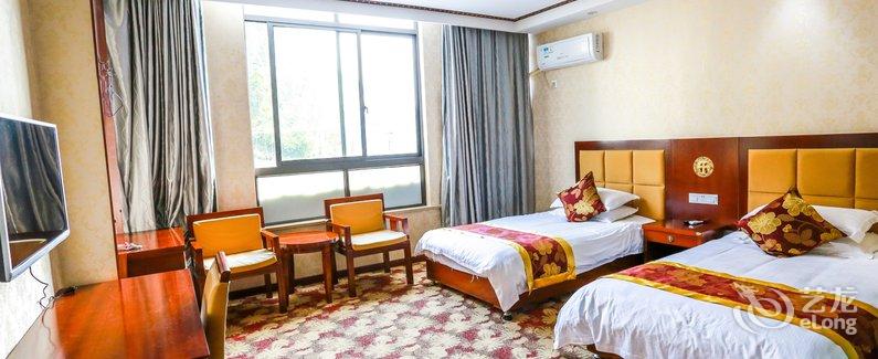 【黄山欧派自驾游旅舍】地址:黄山风景区汤口