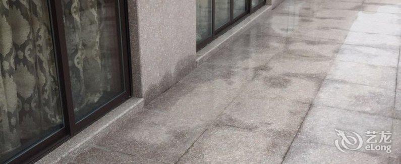 【宜兴别居一阁农家乐】地址:湖滏镇竹海村万