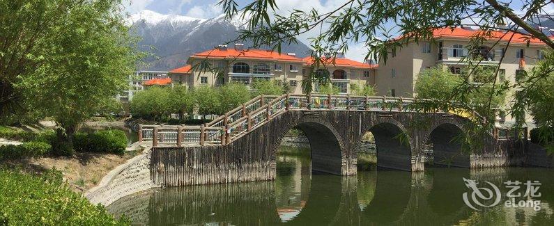 【林芝闺蜜客栈】地址:林芝市 巴宜区 八一镇德