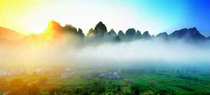 【新昌穿岩十九峰幸福时光客栈】地址:镜岭镇雅庄村31号(近澄潭江) – 艺龙旅行网