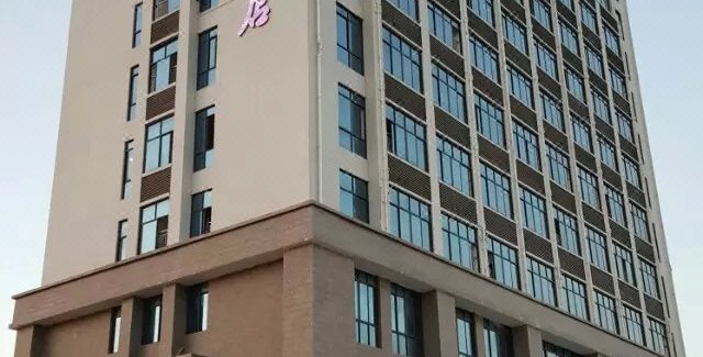 【北海东方海岸大酒店】地址:北海铁山港区四