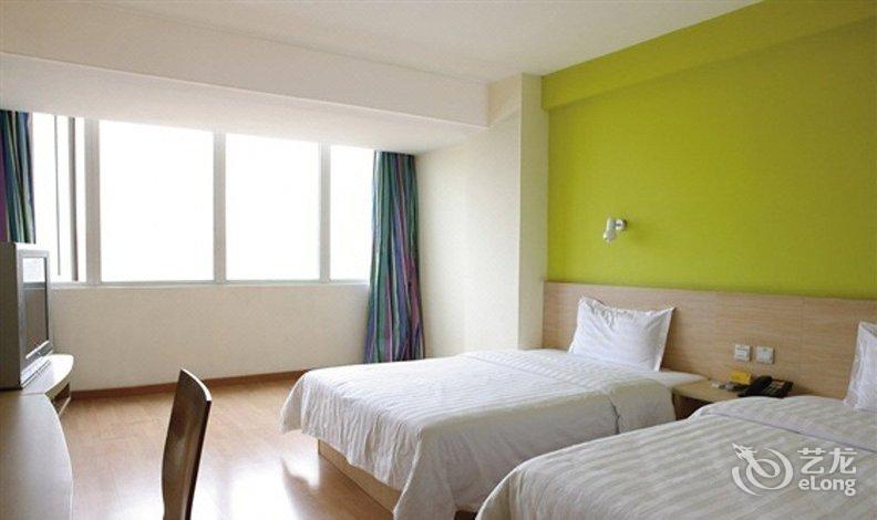 你好,我想请问下中山富华车站下午的最后一班