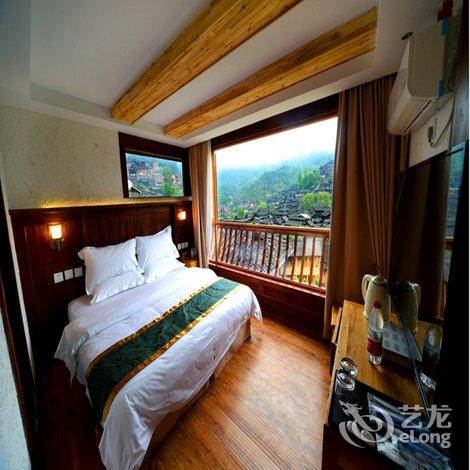 【雷山西江悦堂酒店】地址:西江千户苗寨观景台半山(西江派出所斜对面