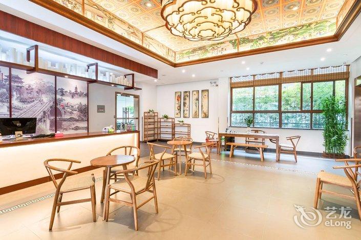 苏州浪漫小屋园林主题酒店(盘门景区店)