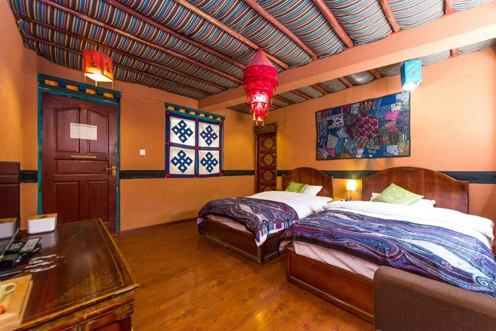 拉萨紫青稞藏式精品酒店
