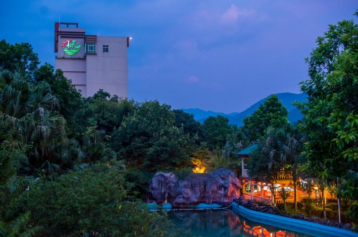 枫湾温泉度假村 hotel.elong.com