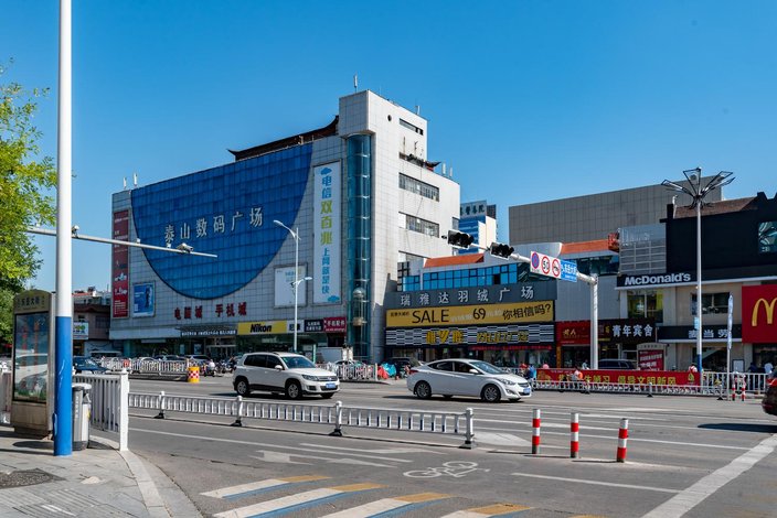 银座佳驿酒店(泰安岱庙红门店)