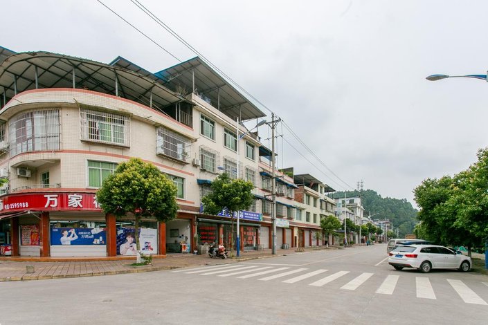 【乐山如意归旅馆】地址:市中区车子镇惠安路330号 艺龙旅行网