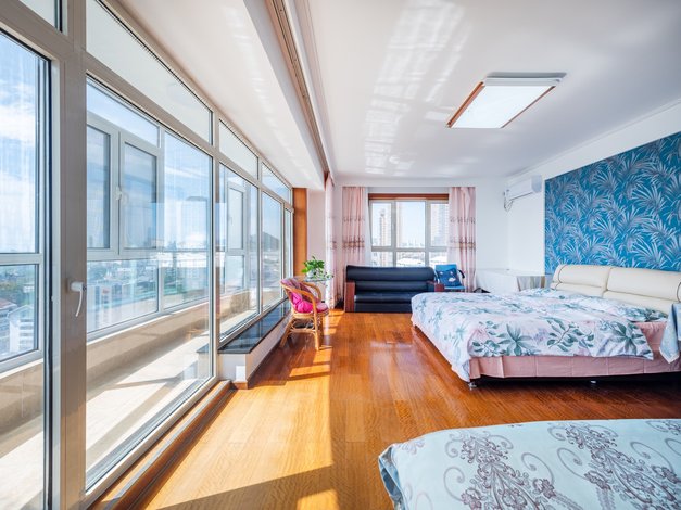 大连海景房潮湿吗,大连海边房子潮湿,大连的房子都很潮湿吗_大山谷图库