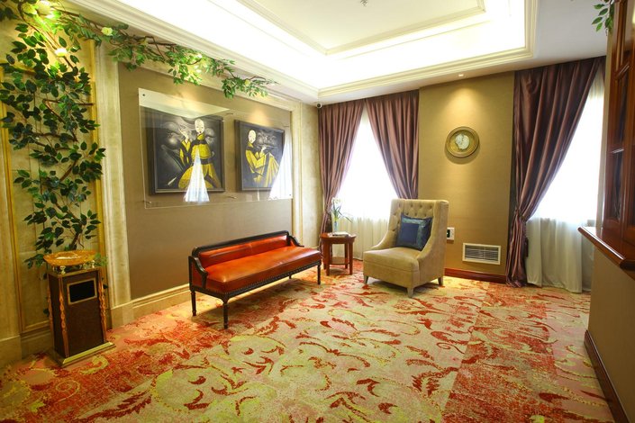 日月明精选酒店(大连上海路店)