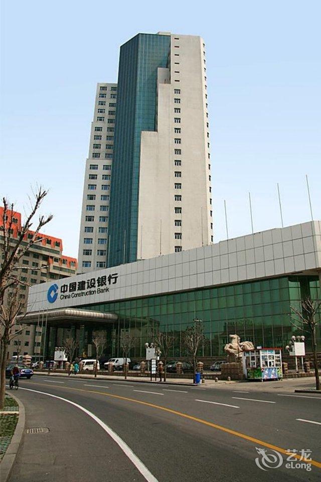 1305693*评论青岛建银大酒店:酒店的装修很古