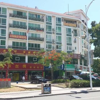 鑫金宝商行附近酒店