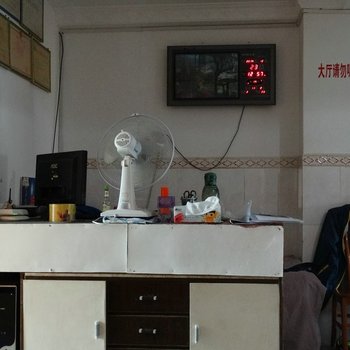 三星专卖店附近酒店