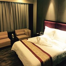 【艳阳天新荆楚酒店(黄冈店)】地址:黄冈市黄州