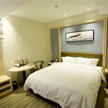 【青岛机场富华酒店(香港中路店)】地址:青岛市