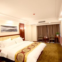 【重庆融创兰蒂酒店】地址:江北机场原西部航