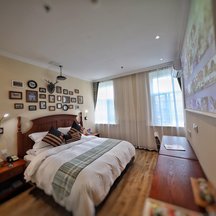 【长春雅客小镇假日酒店(人民广场店)】地址:长