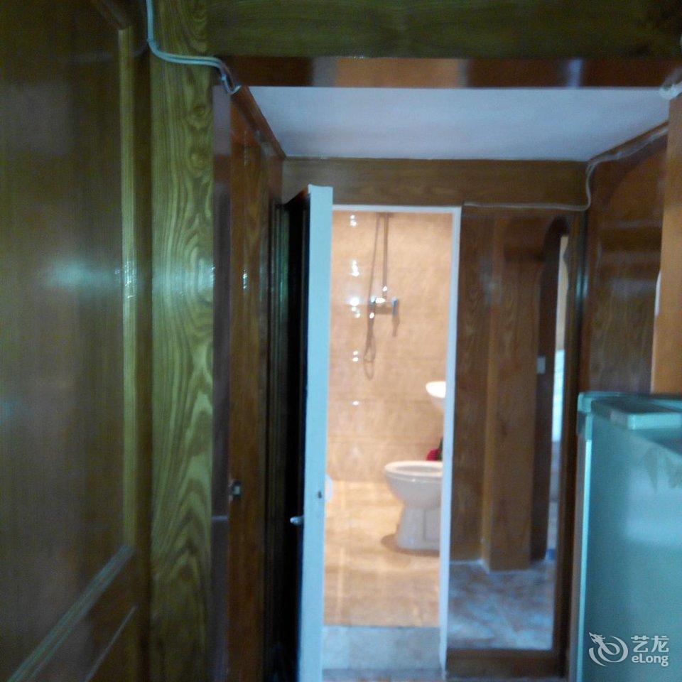 海口市工商行政管理局龙华管理分局附近宾馆