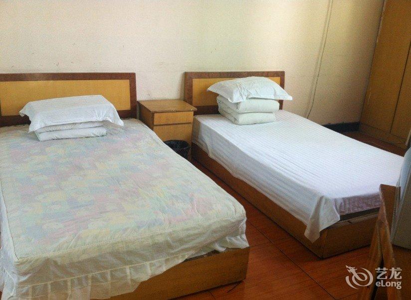 中共楚雄市教育局委员会附近宾馆