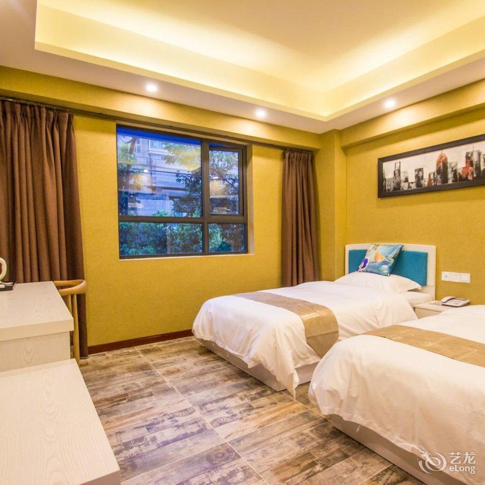 重庆江北国际机场附近宾馆