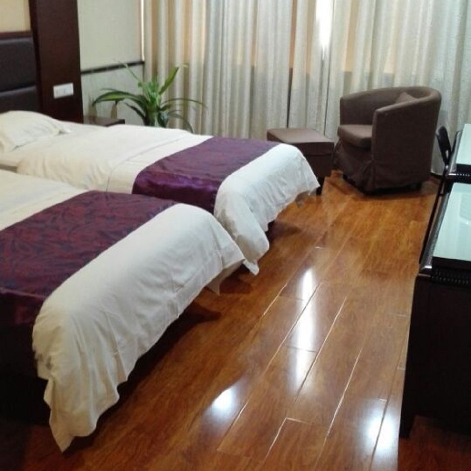 长乐路339附近宾馆