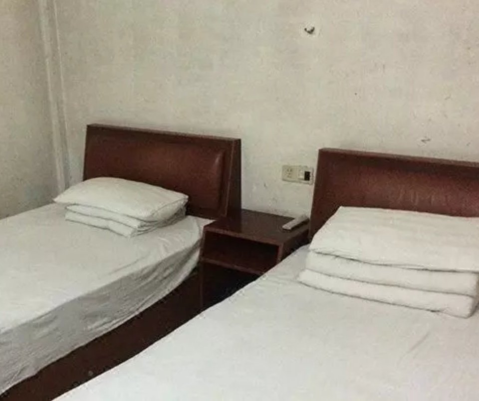 泰山医学院成人教育学院东营函授站附近宾馆