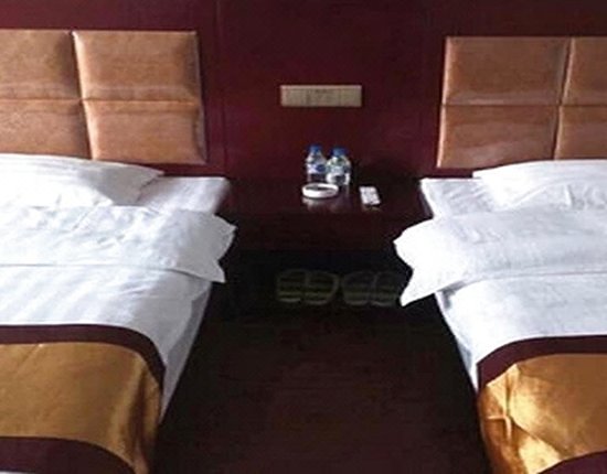 盐津一中附近宾馆