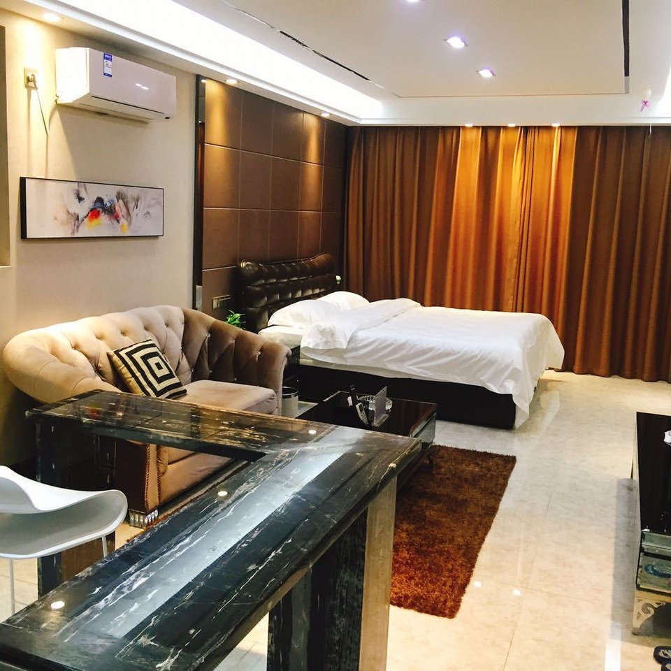 东江画廊附近宾馆