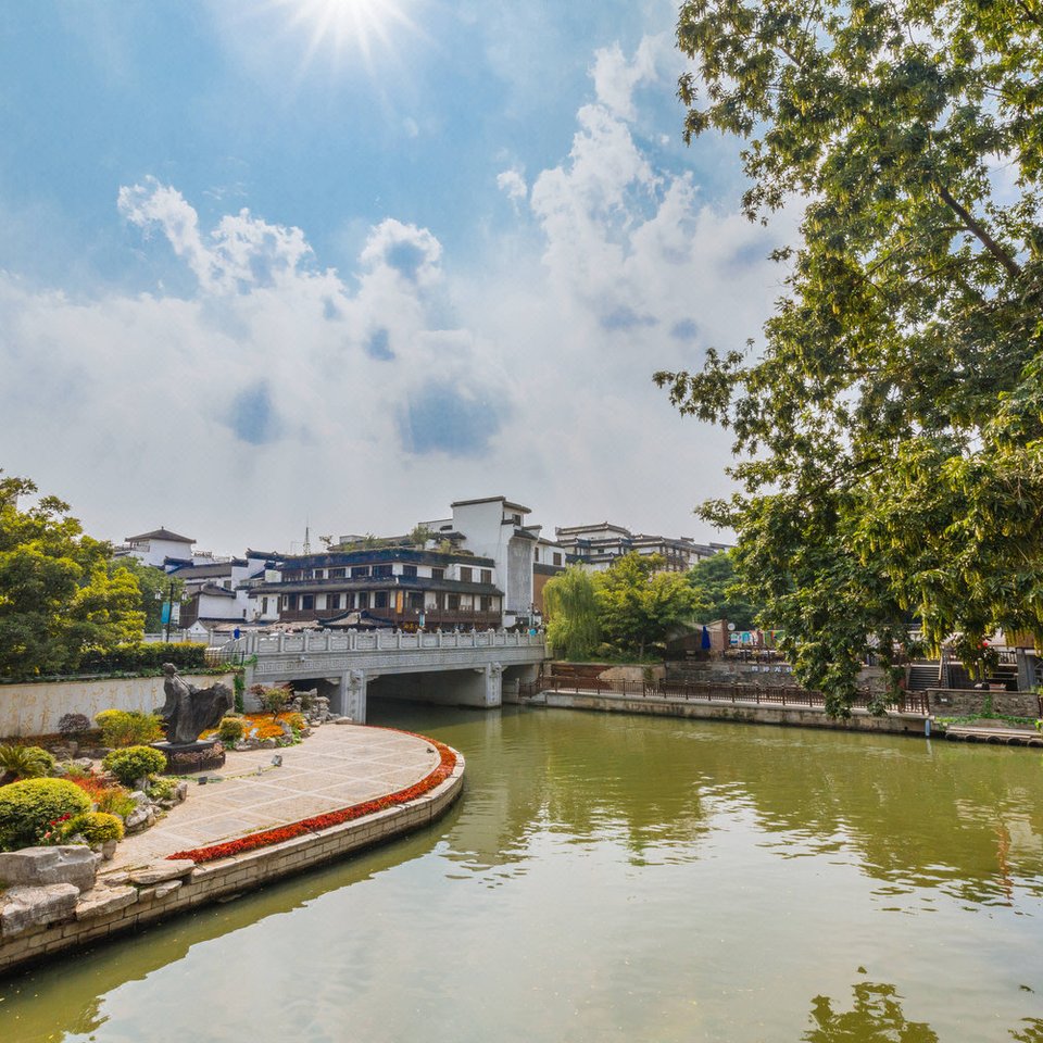 长乐路339附近宾馆