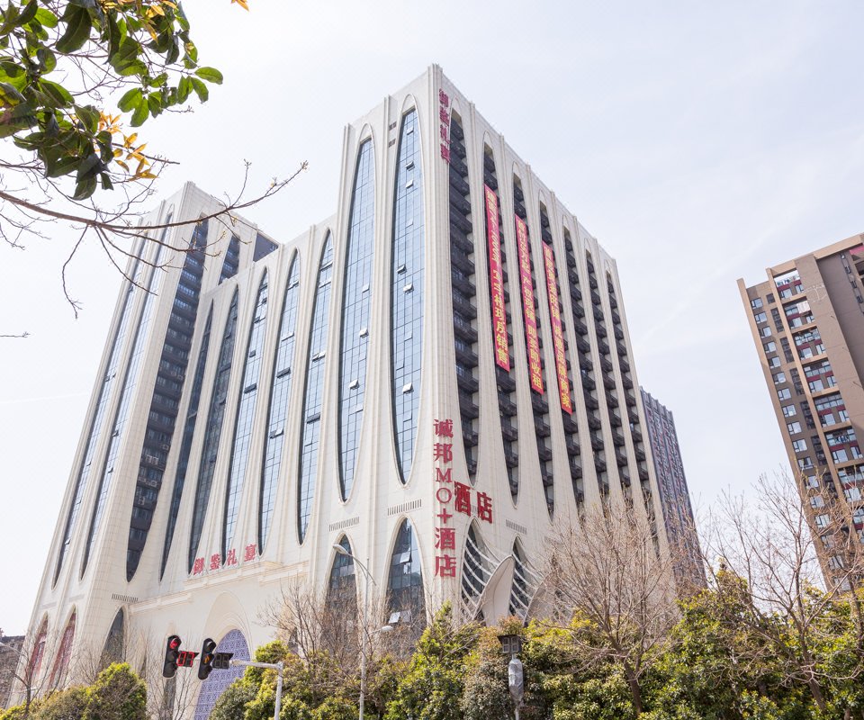 中国国际旅行社(巾帼园营业部)附近宾馆