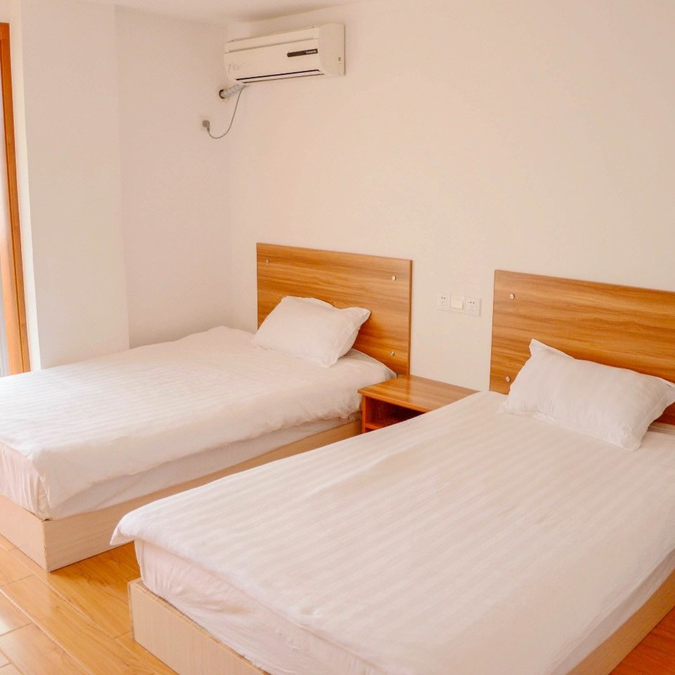 和安湖生态公园附近宾馆