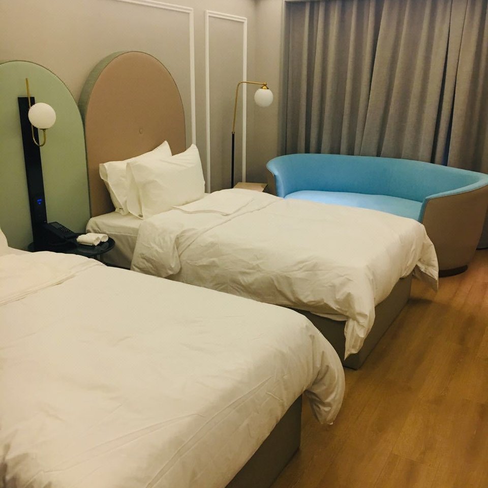 背景墙 房间 家居 酒店 设计 卧室 卧室装修 现代 装修 960_960