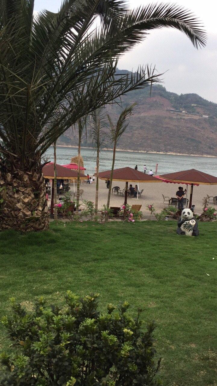 水富半月湾假日酒店