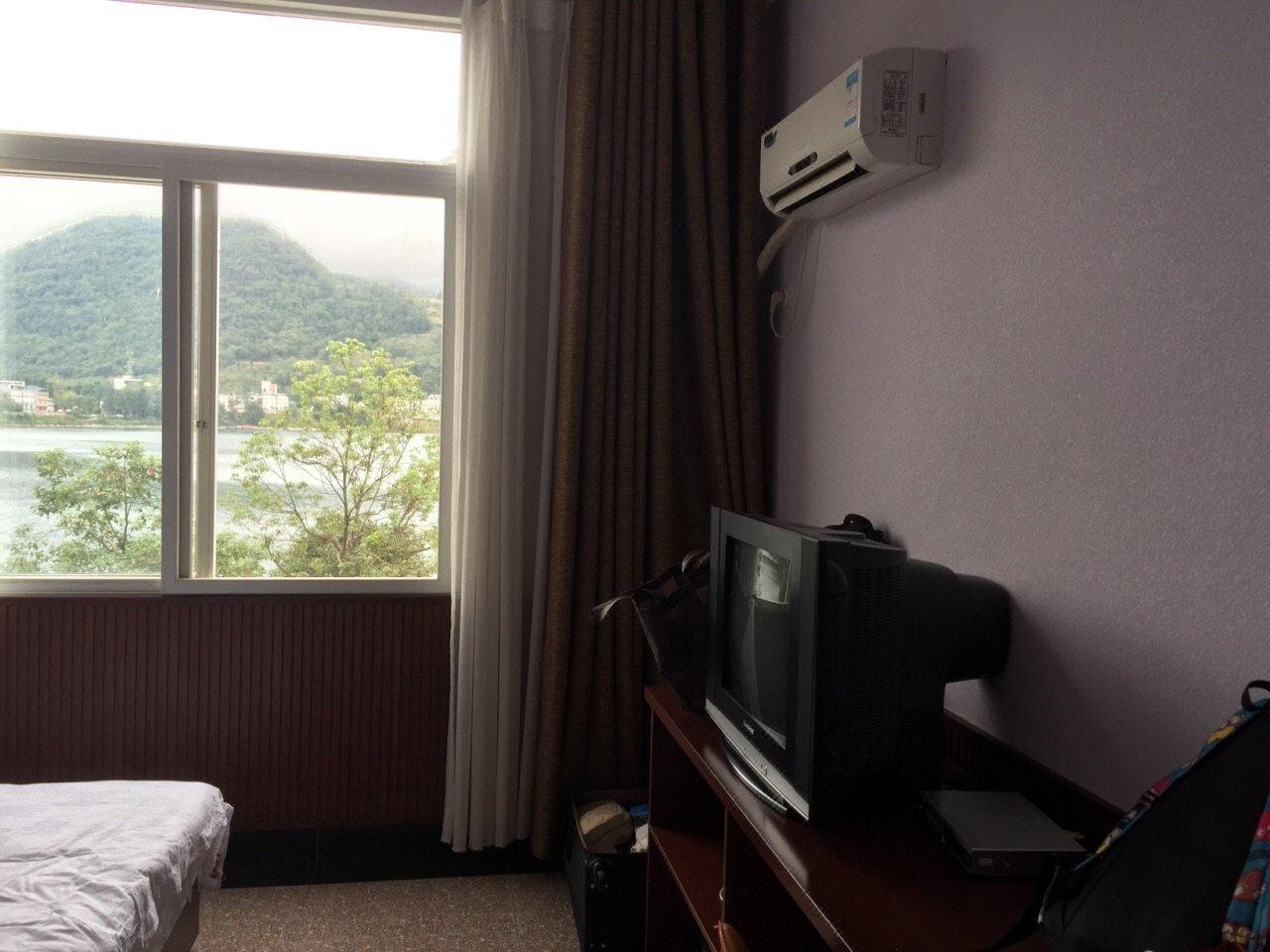 凉山雷波马湖天湖酒店